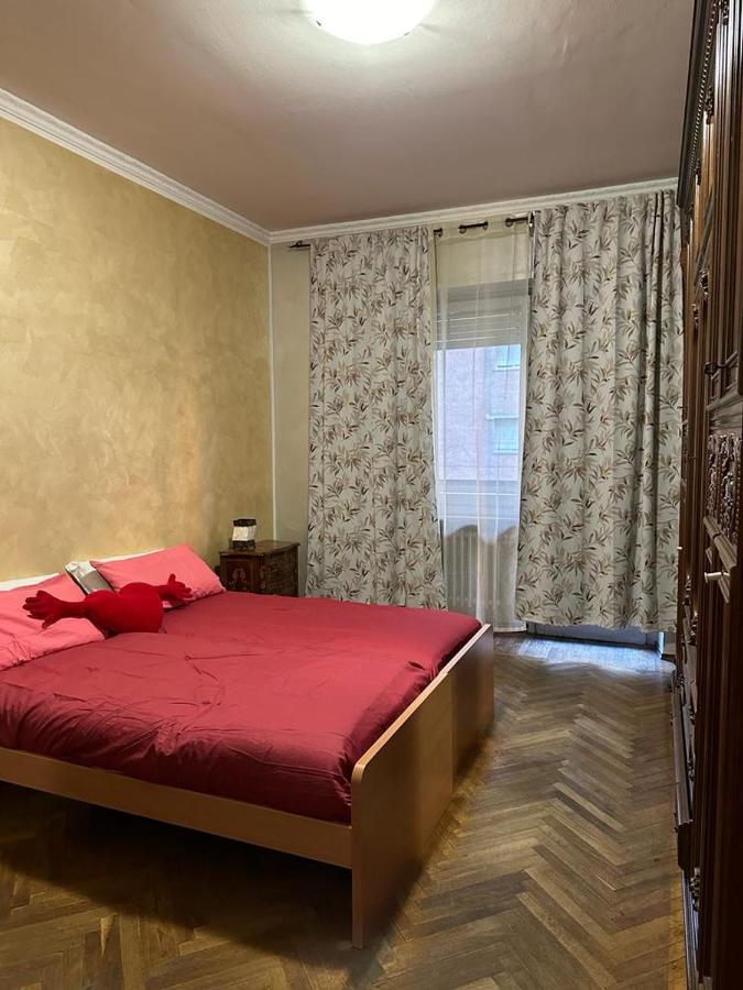 Apartamento Da Tiziana Turín Exterior foto
